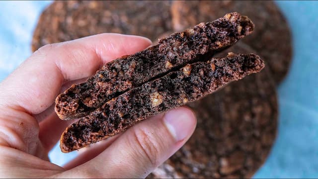 Crunchy Brownie Cookies
