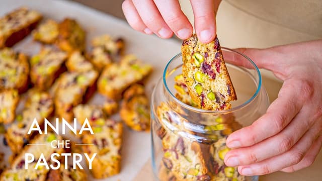 Pistachio Cranberry Cantucci