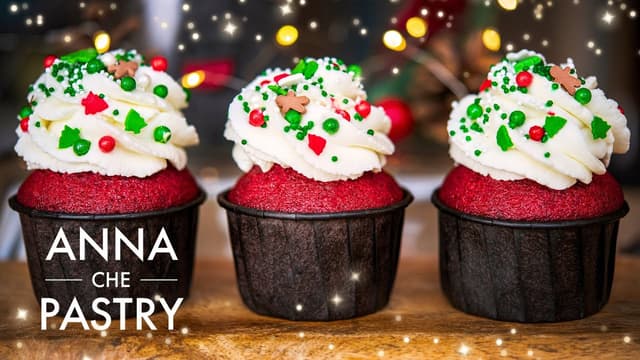Red Velvet Christmas Cupcakes