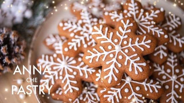 Honey Gingerbread Snowflake Cookies